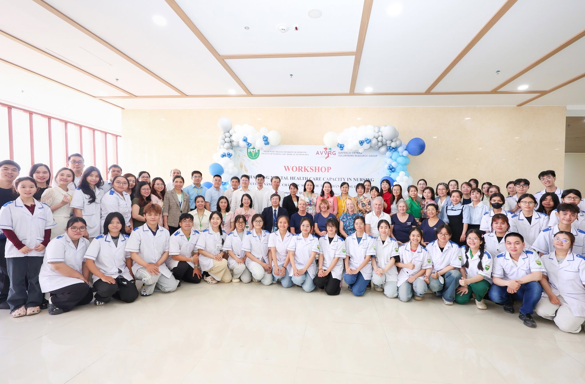ĐỌC VỊ TÌNH HUỐNG, THẤU HIỂU NGƯỜI BỆNH: NÂNG CAO NĂNG LỰC CHĂM SÓC SỨC KHỎE TINH THẦN